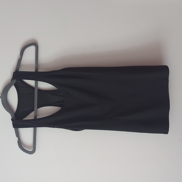 Lululemon Goal Crusher Tank (Stripe) - Picture 1 of 7